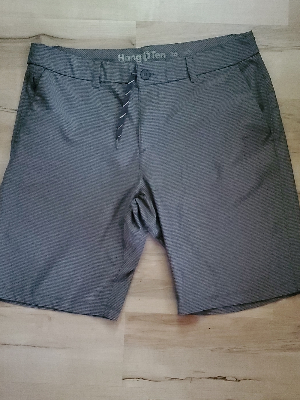 Hang Ten Men's Charcoal Gray Flat Front Shorts